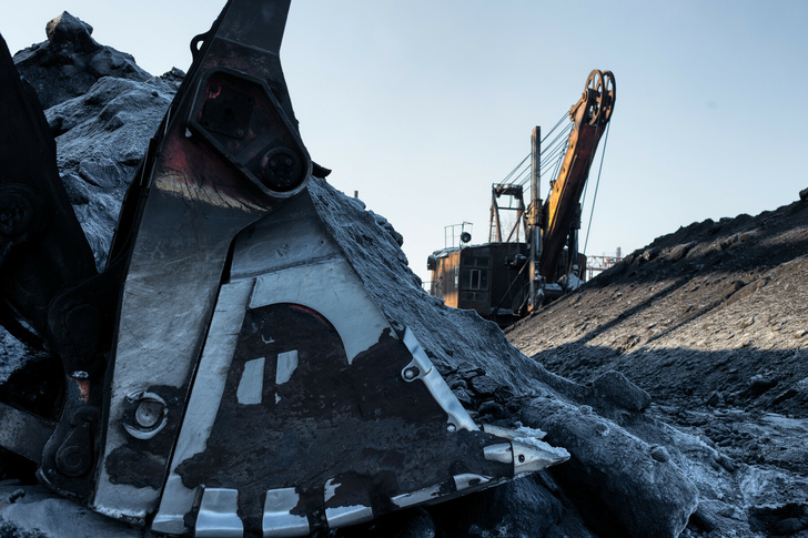 Надеждинский металлургический завод 125-лет непревзойденного качества продукции Надеждинский металлургический завод 125-лет непревзойденного качества продукции