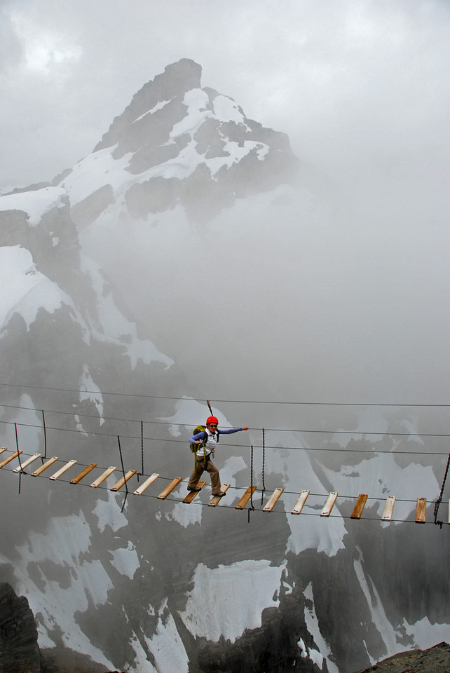 Via Ferrata - железная тропа - не дай бог кому-то на нее попасть! Via Ferrata - железная тропа - не дай бог кому-то на нее попасть!