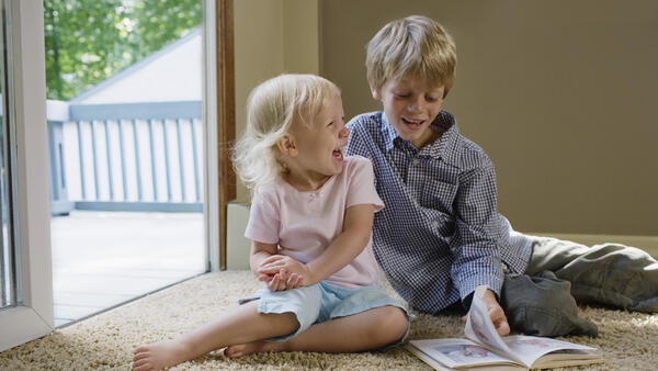 Игра «Подскажи словечко» - актуальные новости по теме Игра на Toplenta