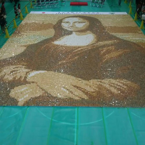 "Мона Лиза" из 24 тысяч крекеров из крекеров