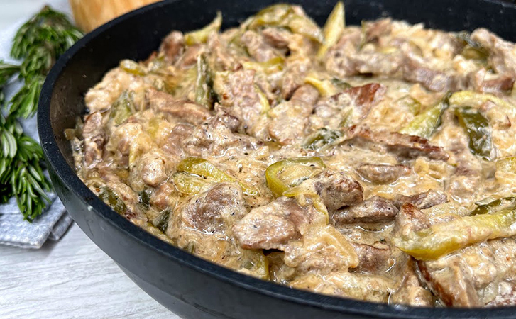 Мясо по-самарски. Всегда получается нежнейшим и удивительно ароматным - похожая новость на Toplenta