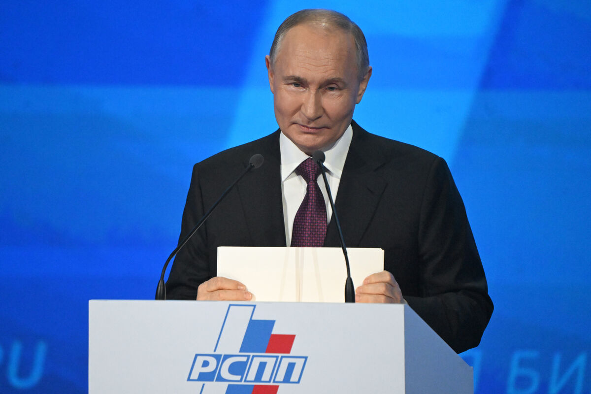 Песков сообщил, что Путин выступит на Совете законодателей в Петербурге