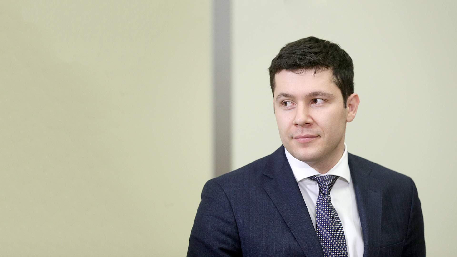 Думаю, у европейцев хватит ума не совершать самоубийственных действий» |  Статьи | Известия