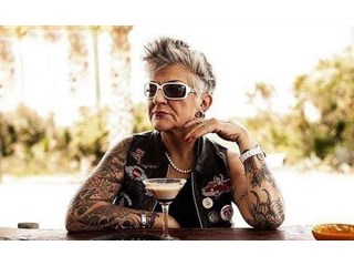 Америка бабе Гале не понравилась с первых минут