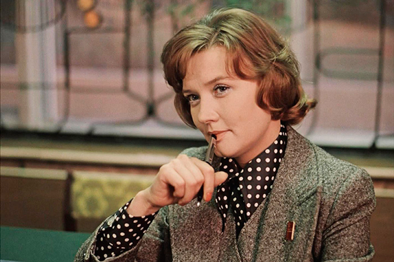 Изменившуюся Веру Алентову заклевали в сети из-за бесконечного злоупотребления пластикой