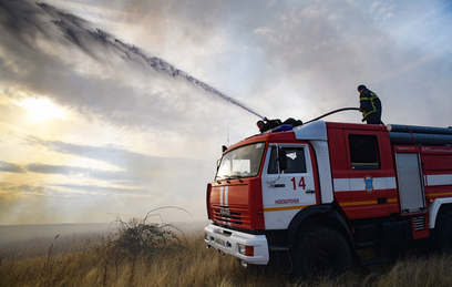 Спасателям удалось остановить все крупные пожары под Воронежем