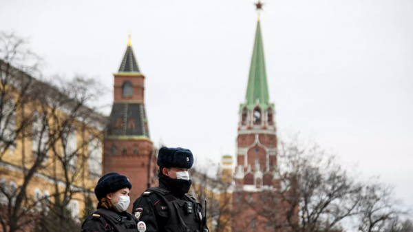 Режим всеобщей самоизоляции шагает по стране