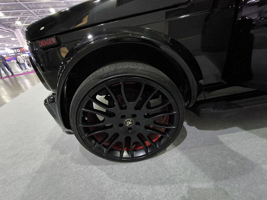 В Москве показали Niva G-Stile — это «Нива» в стиле Mercedes-AMG G 63