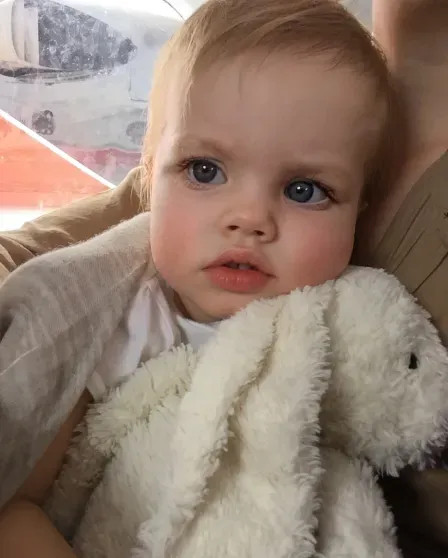 Елена Перминова показала архивные фото с дочерью от миллиардера в честь её 12-летия Перминова, дочерьюЕлена, рождения, братом, Елена, дочери, Елены, очень, Александр, после, Лебедев, который, Ариша, дочерьюАринаЕлена, растёт, детьмиЕлена, родила, Тарасом, миллиардеромМои, бойфрендом