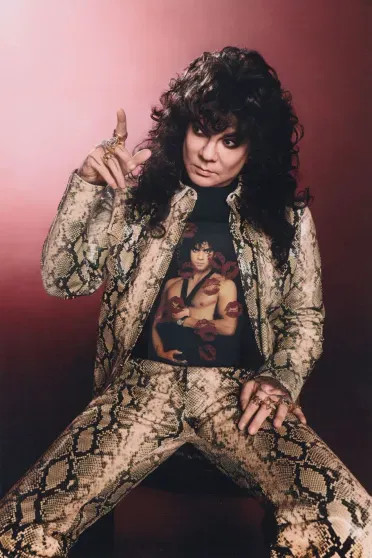 Шуба, цепи и кожаные брюки: Филипп Киркоров снялся для модного бренда philipp kirkorov,алесь кафельников,Виктория Шелягова,москвичка,журнал,Филипп Киркоров