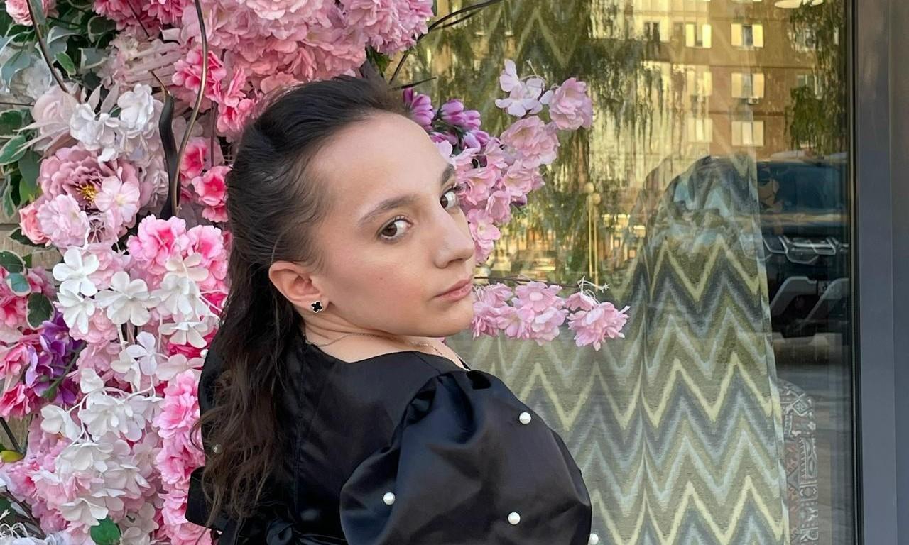 Поступила в вуз, но лишилась дома: как сейчас живет самая маленькая девочка России