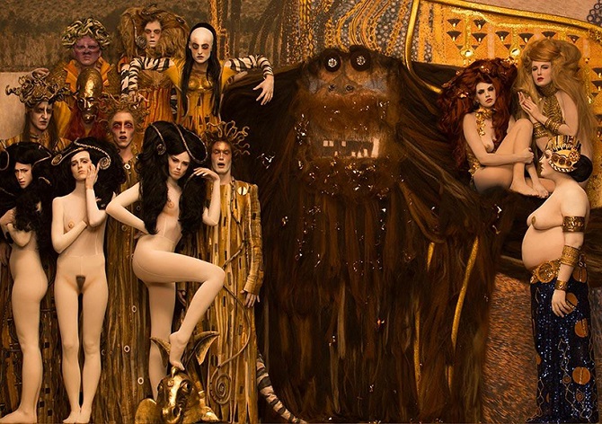 Инсценировка картин Gustav Klimt с живыми моделями