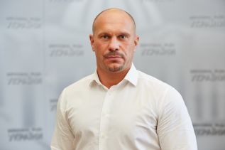 Кива опубликовал видео украинки, которая послала Зеленского и его команду
