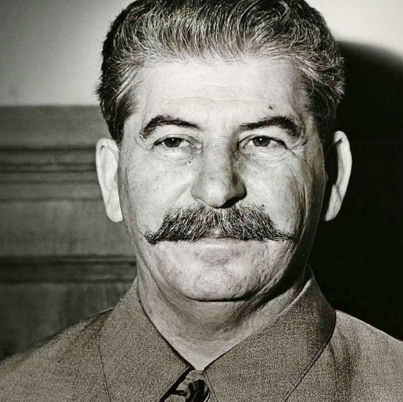 И,В,Сталин