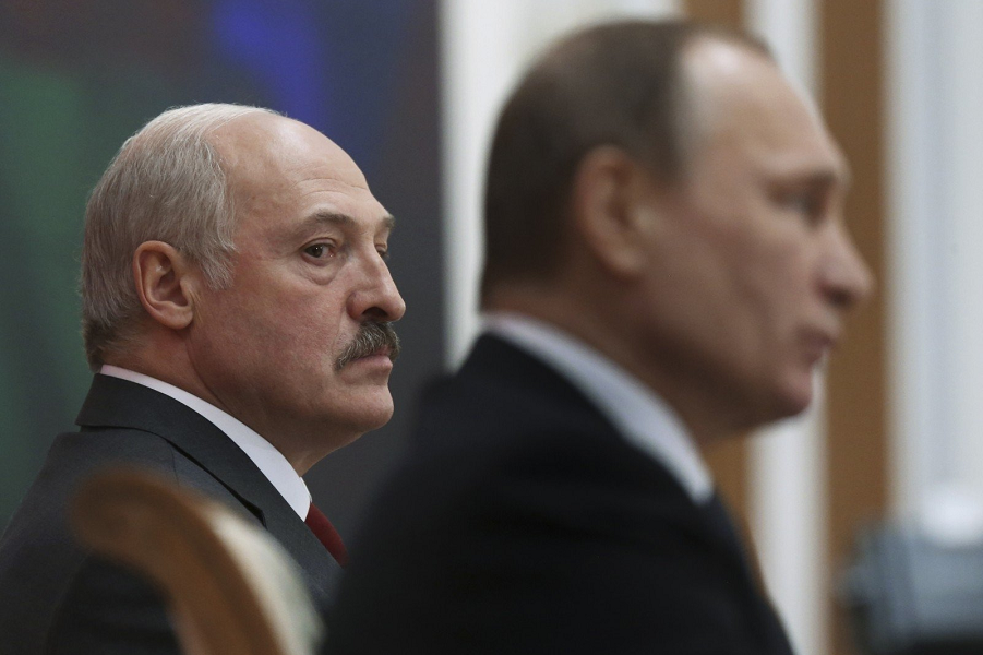 Никаких уступок Лукашенко. Кончилась эпоха Политика
