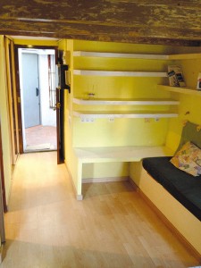 tiny-attic-apartment-makeover-before2