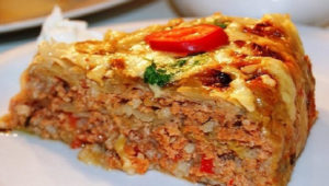 Быстрый пирог с капустой и мясным фаршем