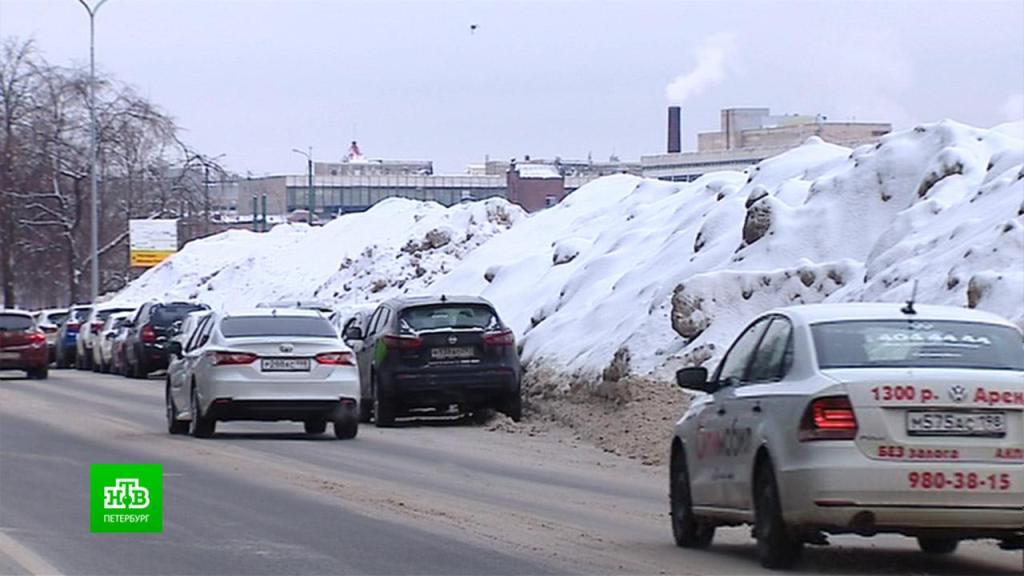 С начала зимы в Петербурге выпало рекордные 37 сантиметров снега