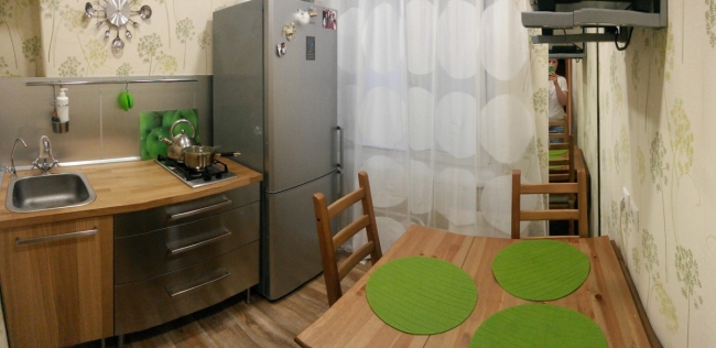 Кухонька 5 кв.м с мебелью Икеа без верхних ящиков