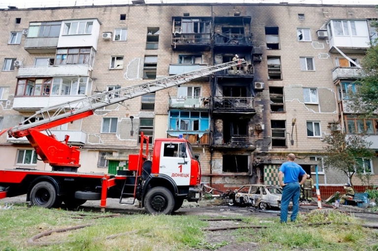 Обстрелы Донецка из Авдеевки: Макрон и Шольц зря в Киев собираются геополитика,украина