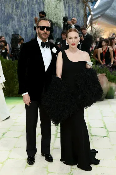 Met Gala — 2026: Энн Хэтэуэй, Виттория Черетти, дочь одного из самых богатых людей Индии Иша Амбани на красной дорожке Images, Джулианна, Метрополитенмузее, Жукова, дочерьмиЛоли, БахияЛоли, БахияРанее, красной, дорожке, вечера, появились, Джиджи, Хадид, Ирина, бюстгальтере, бриллиантами, Николь, Перри, АмбаниВенди, Кидман