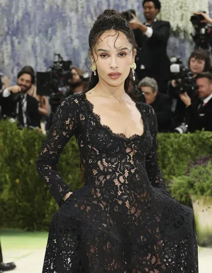 14 лучших образов Met Gala: Ирина Шейк в бриллиантах, 