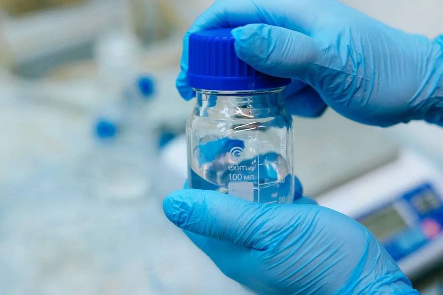 В России аттестован инактиватора вируса, используемого в производстве вакцин: подтверждена чистота 99,6%