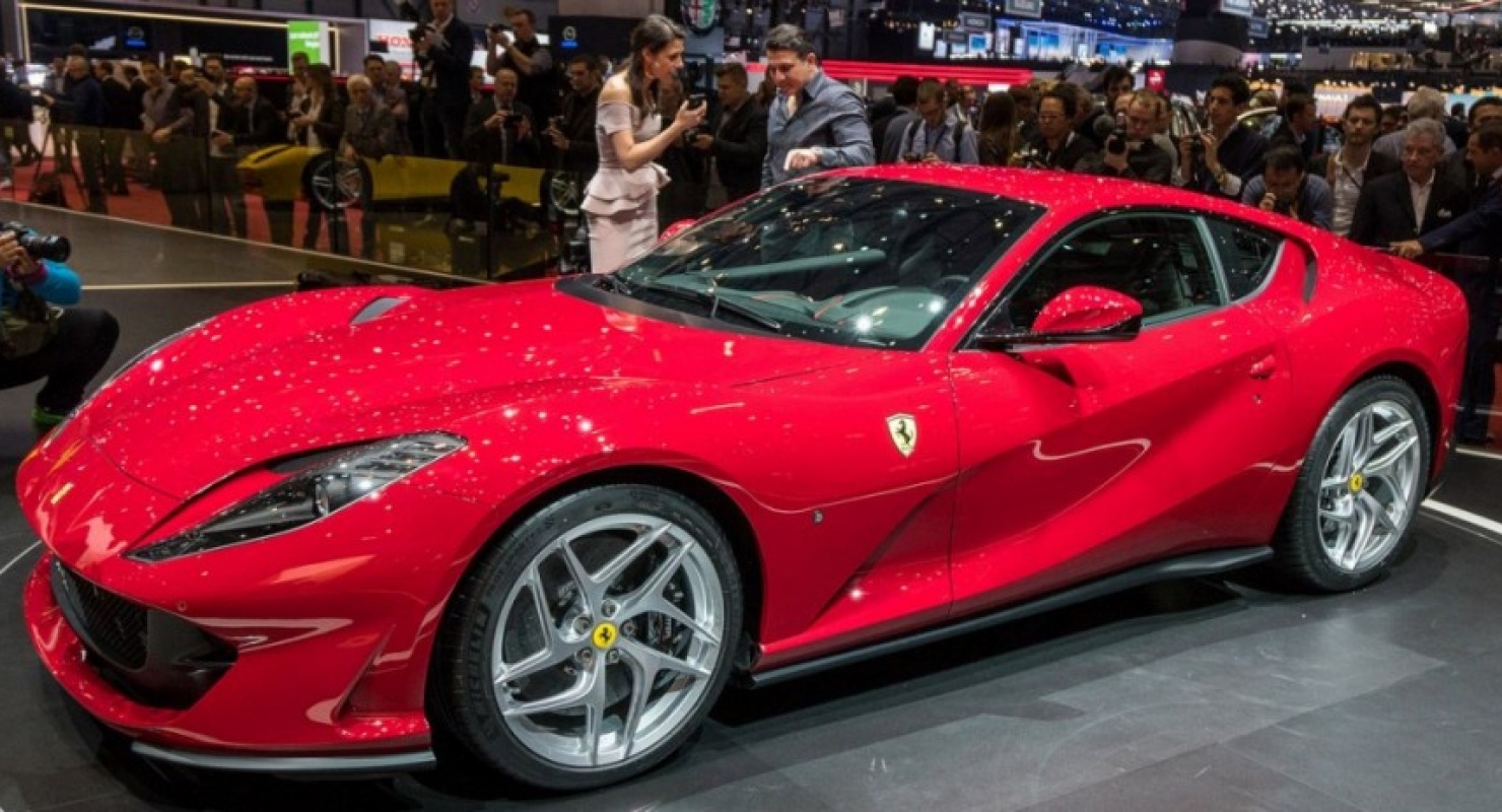 Последний Ferrari с четырёхцилиндровым мотором пустят с молотка Автомобили