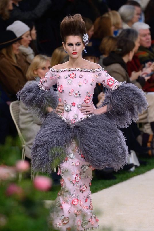 Показ Chanel Haute Couture весна 2019 в Париже - грандиозно и шикарно! chanel haute couture