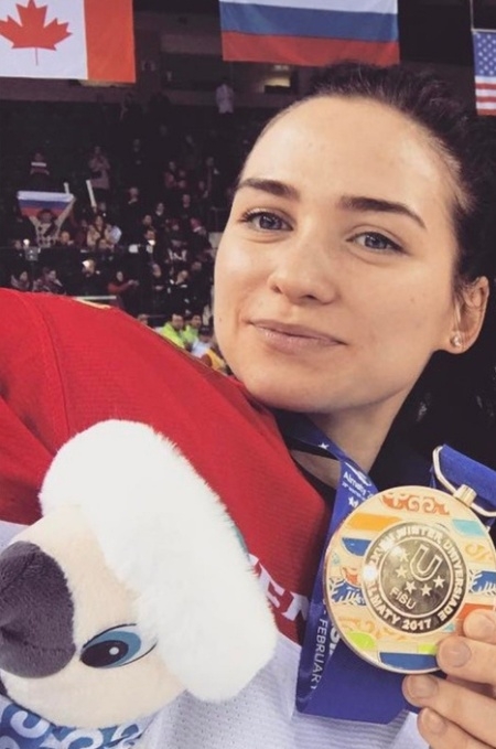 Элина Митрофанова - самая красивая хоккеистка РФ