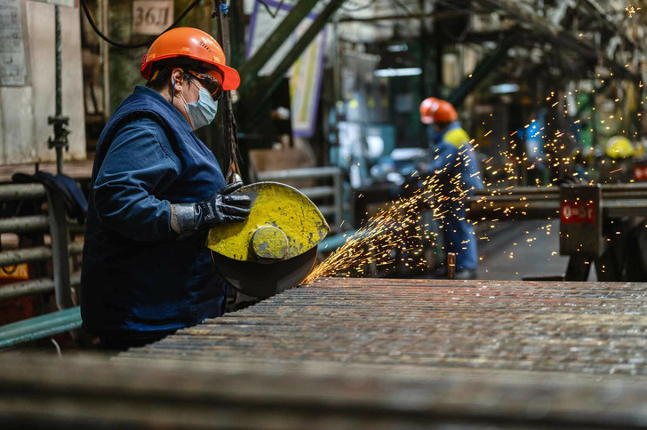 Надеждинский металлургический завод 125-лет непревзойденного качества продукции Надеждинский металлургический завод 125-лет непревзойденного качества продукции