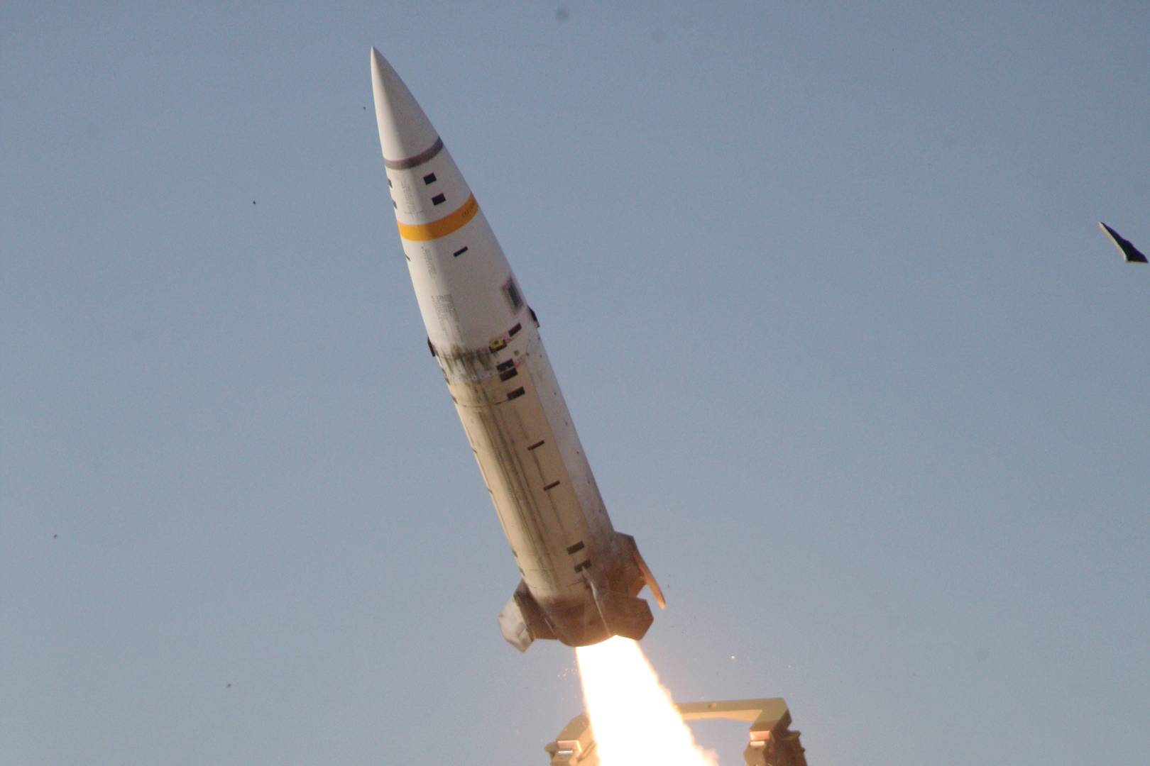 Глава Севастополя разместил новые фото частей сбитых американских ракет