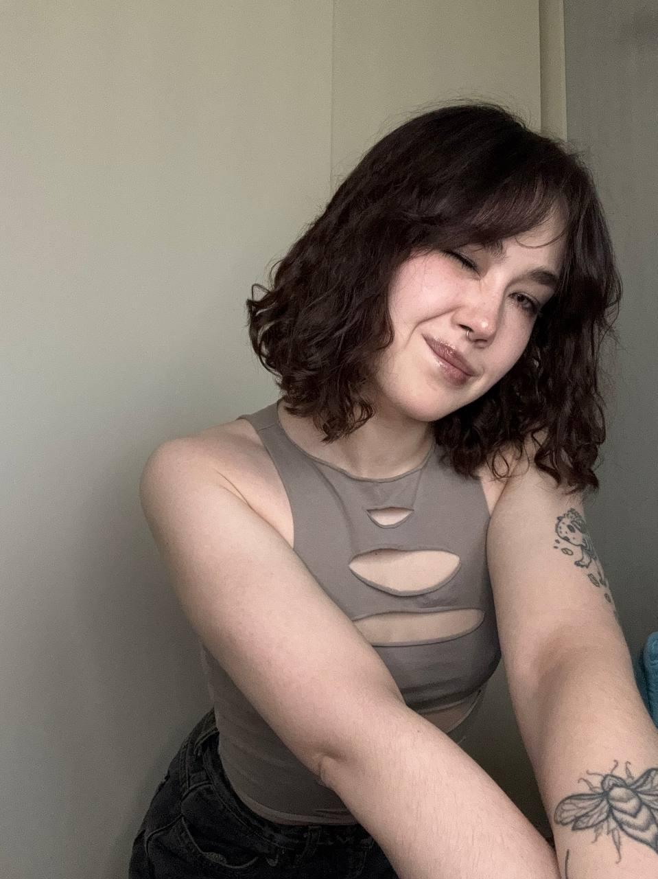 Неожиданный сюрприз: блогер Анастазис получила предложение в «киндере»