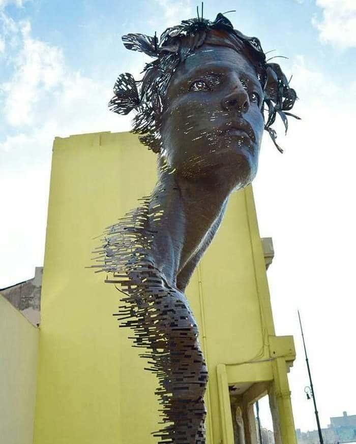 скульптура женщины в гаване, куба