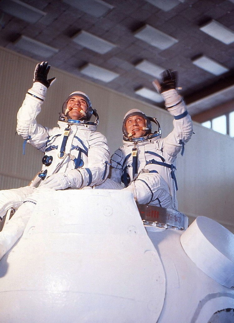 Проблемы и достижения советских военно-космических станций «Алмаз» Авиация