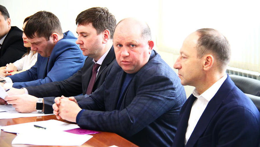 Депутат Сахалинской облдумы получил 4,5 года колонии за контрабанду крабов