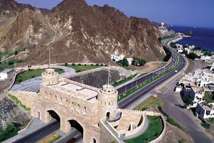 Султан был консерватором до мозга костей и всячески противился реформам и развитию страны / Фото: experienceoman.om Султан был консерватором до мозга костей и всячески противился реформам и развитию страны / Фото: experienceoman.om