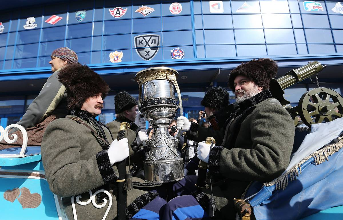 Хоккей: это шоу должно продолжаться! - свежие новости на Toplenta