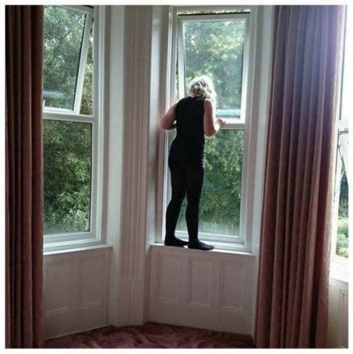 Ежедневные проблемы невысоких людей в 13 прикольных картинках Ежедневные проблемы невысоких людей в 13 прикольных картинках