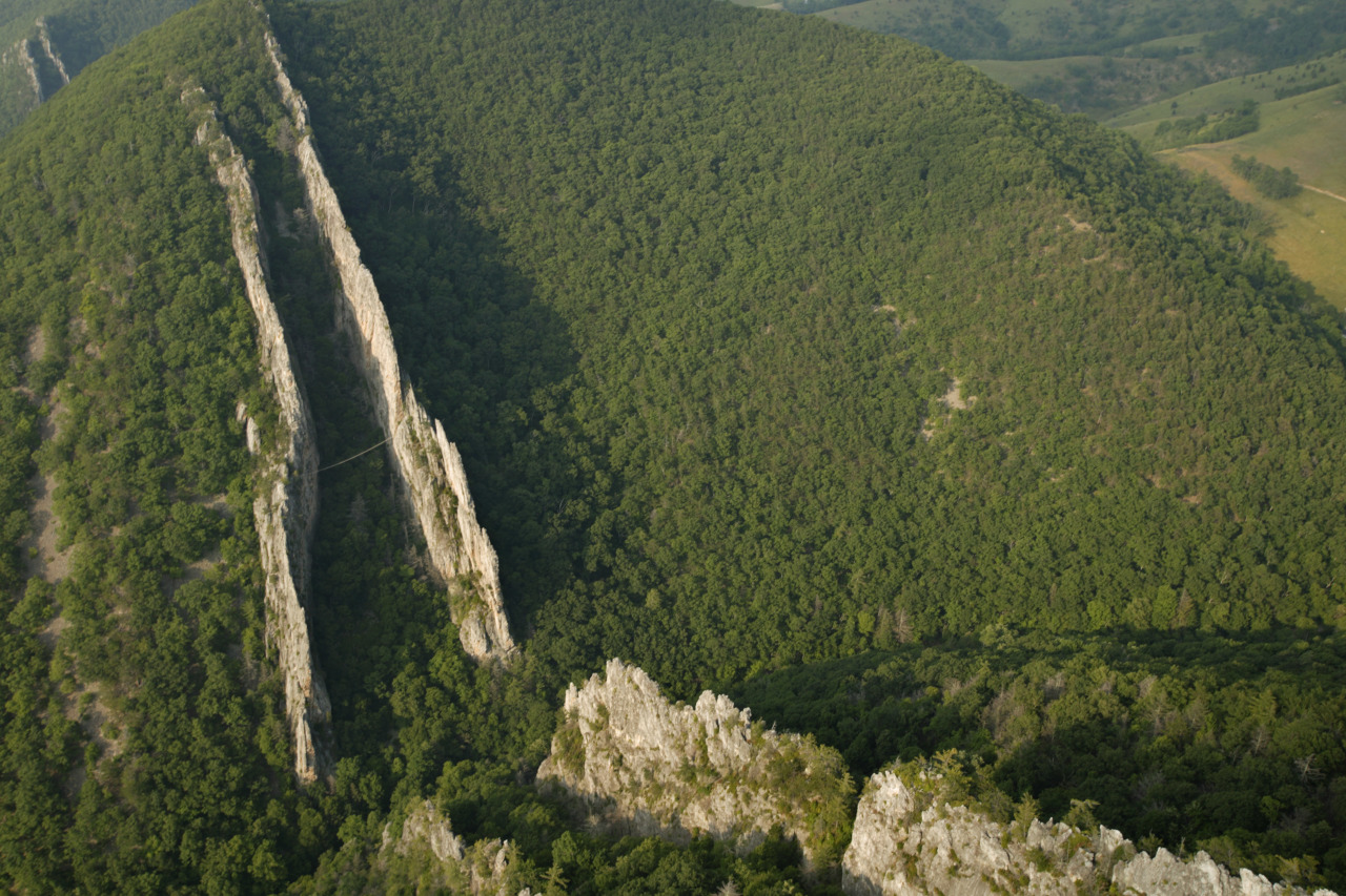 Via Ferrata - железная тропа - не дай бог кому-то на нее попасть! Via Ferrata - железная тропа - не дай бог кому-то на нее попасть!