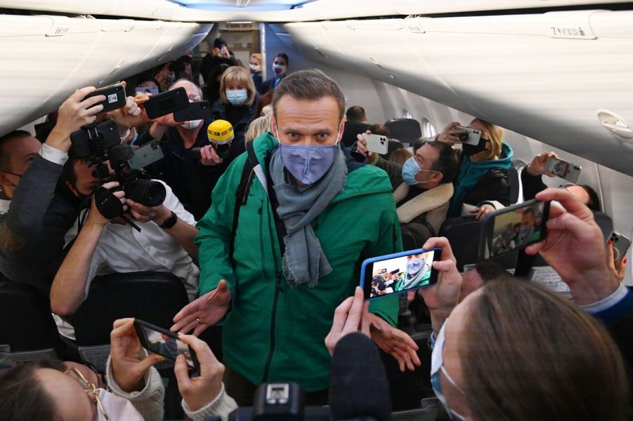 Навальный летит в Москву, 17.01.21.jpg