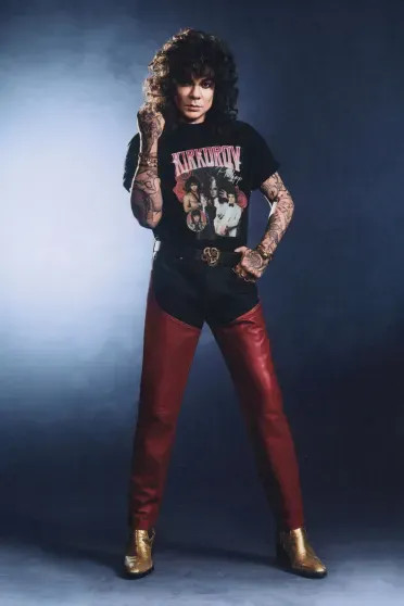 Шуба, цепи и кожаные брюки: Филипп Киркоров снялся для модного бренда philipp kirkorov,алесь кафельников,Виктория Шелягова,москвичка,журнал,Филипп Киркоров