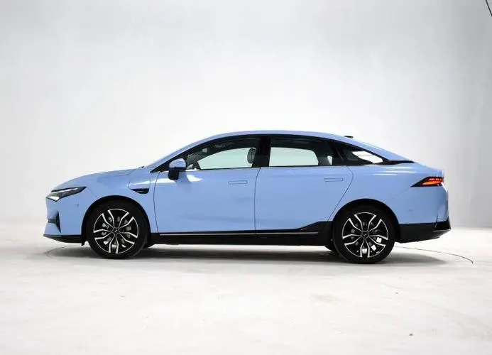 Xpeng продала 120 757 электромобилей и потеряла 1,3 миллиарда долларов США в 2022 году, согласно годовому отчету