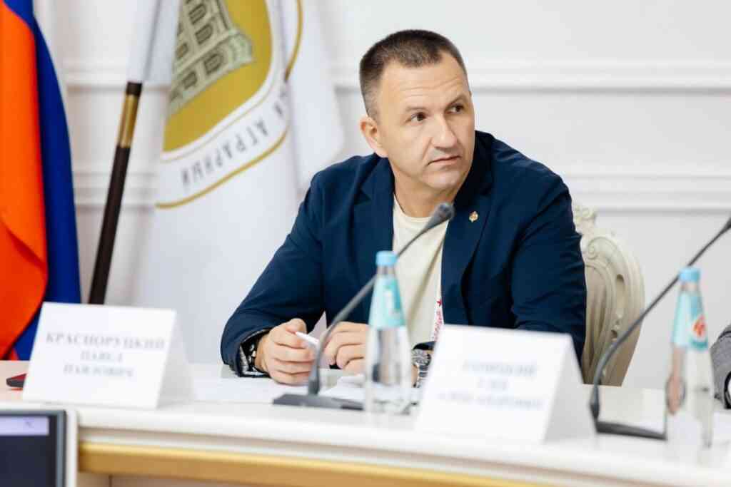 Арестован экс-глава Российского союза молодежи Красноруцкий