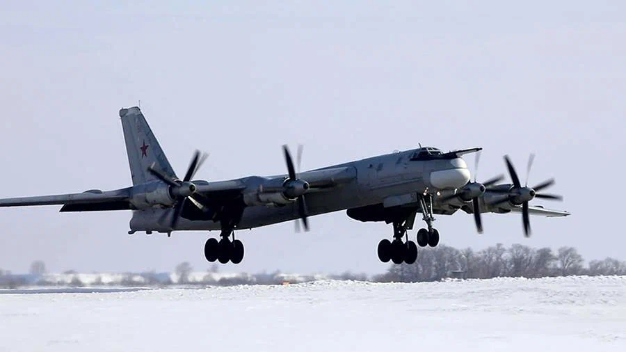 «Маленький сюрприз» для НАТО»: Зачем стратегическому Ту-95МСМ новые подвески для вооружения? ﻿