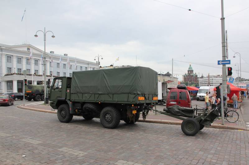 Сделано в Финляндии: Sisu собирается на войну Сделано в Финляндии: Sisu собирается на войну оружие