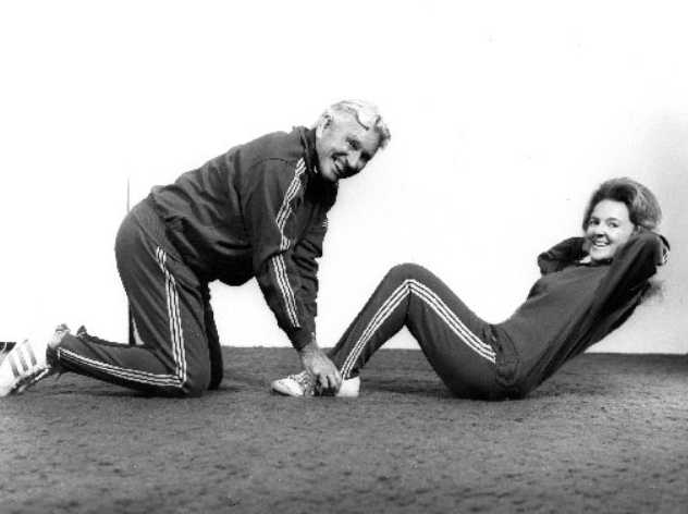 Пять упражнений Поля Брэгга для позвоночника: здоровье, сила, энергичность гарантированы!