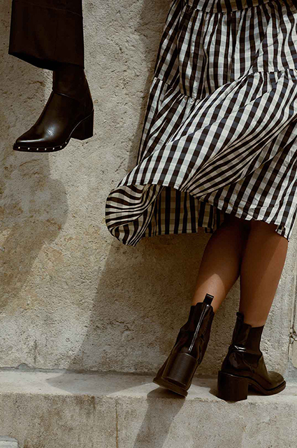 Новые детали: смотрим на обувь и аксессуары в новых лукбуках коллекции, стиле, ботинки, также, осеньзима, модели, найти, выполнена, отечественных, лукбука, обуви, можно, квадратным, только, появились, вдохновились, значительно, бренды, Tendance Timberland Dr Martens UGG, Australia Guess DKNY Liu