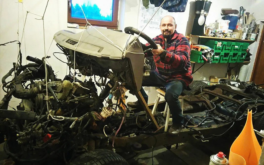 Байкер собирает крутой пикап с кабиной от ЗИС-150, чтобы возить свой мотоцикл авто и мото,автоновости