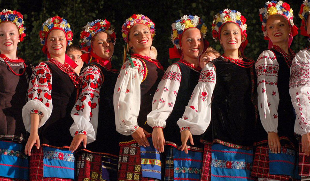 Русские вне прав человека: как «стереть» национальность у миллионов человек